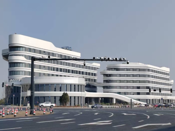 智慧賦能,安全護(hù)航:陜西鑫安安防圓滿完成西安咸陽國際機(jī)場(chǎng)物流業(yè)務(wù)配套用房智能化安防弱電項(xiàng)目